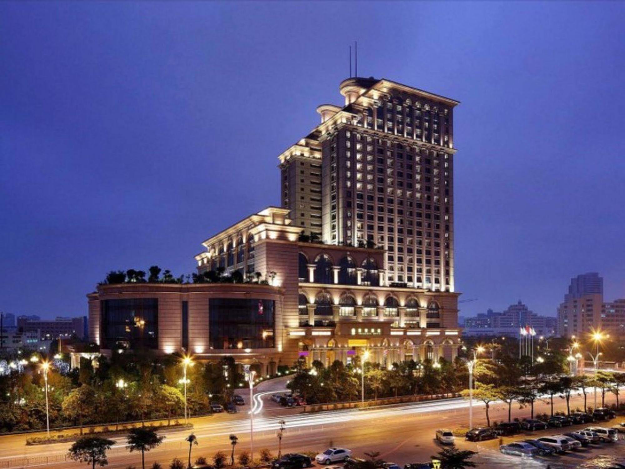Sovereign Hotel Zhanjiang Extérieur photo
